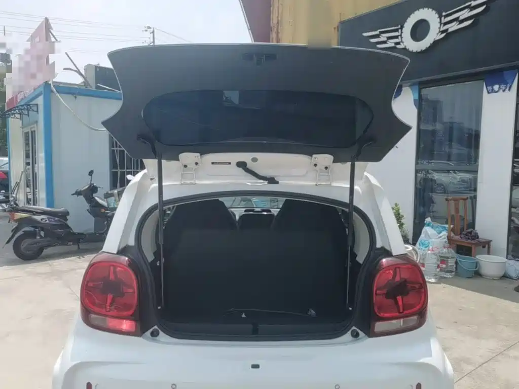 Roewe Clever — миниатюра 19