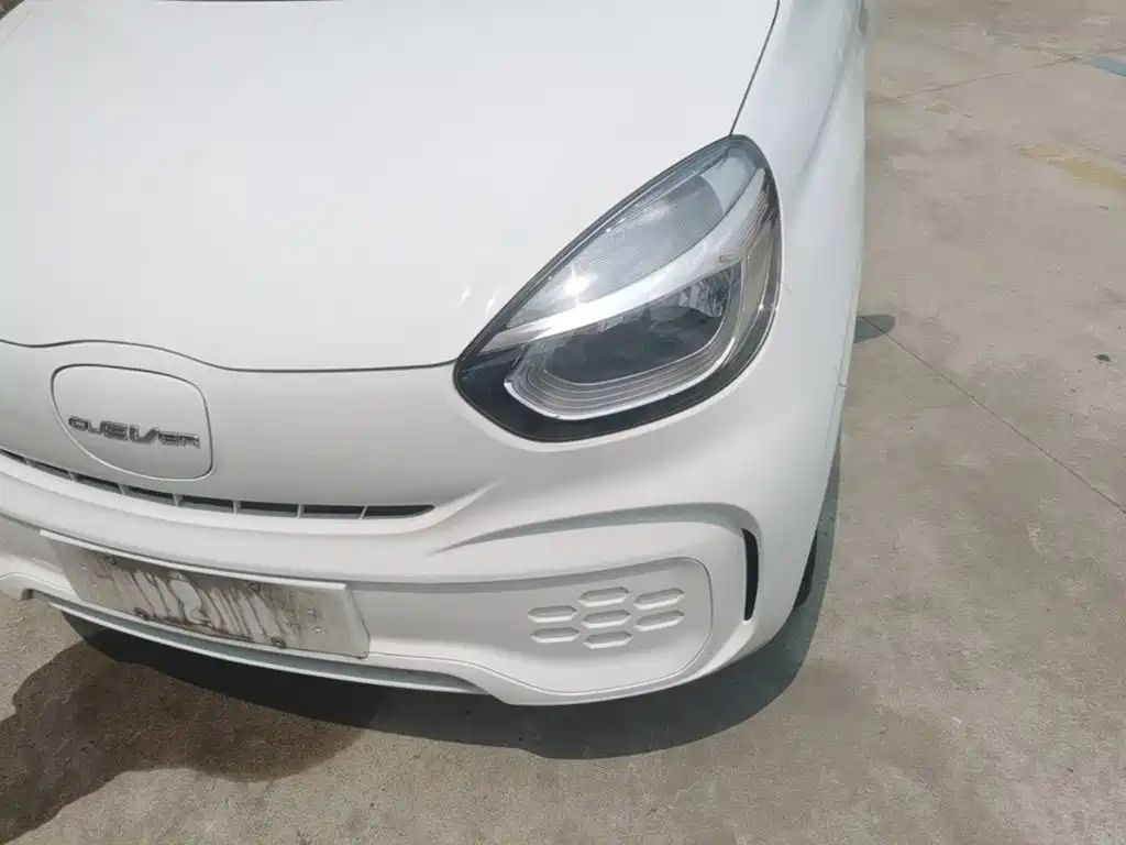 Roewe Clever — миниатюра 24