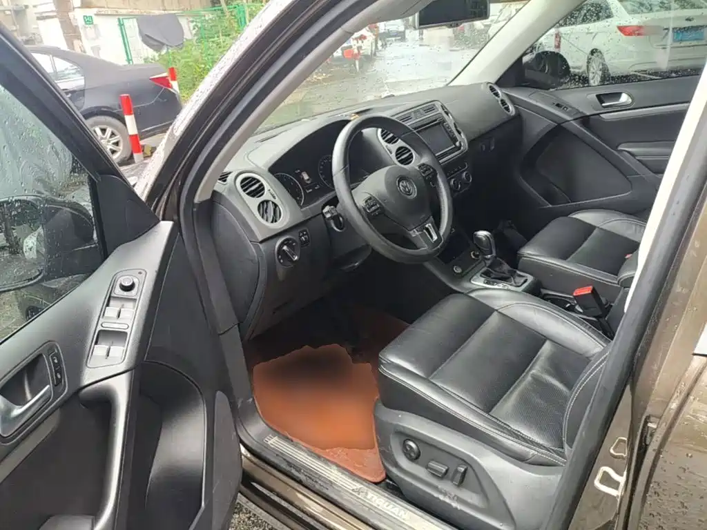 Volkswagen Tiguan — миниатюра 16