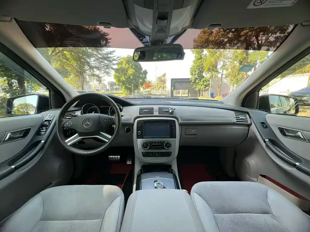 MERCEDES-BENZ R CLASS