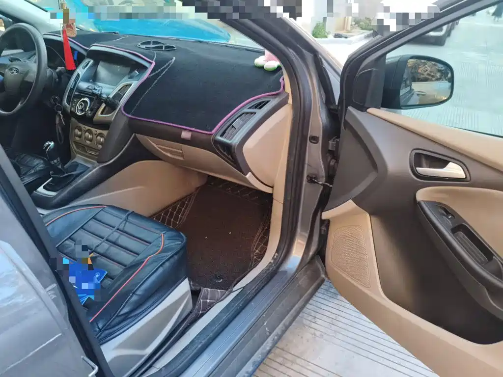Ford Focus — миниатюра 20