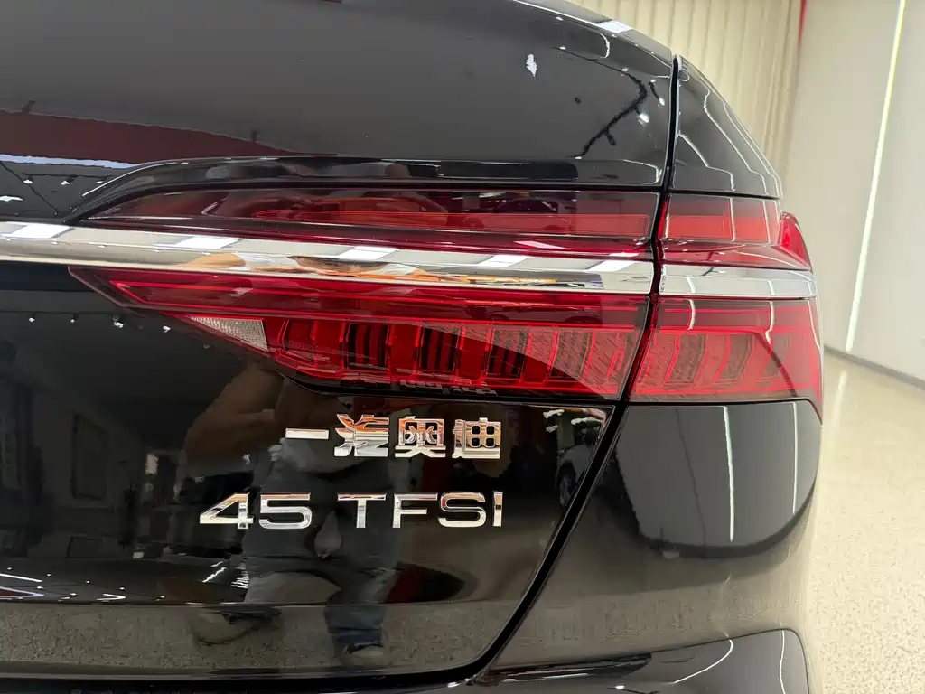 Audi A6L — миниатюра 38