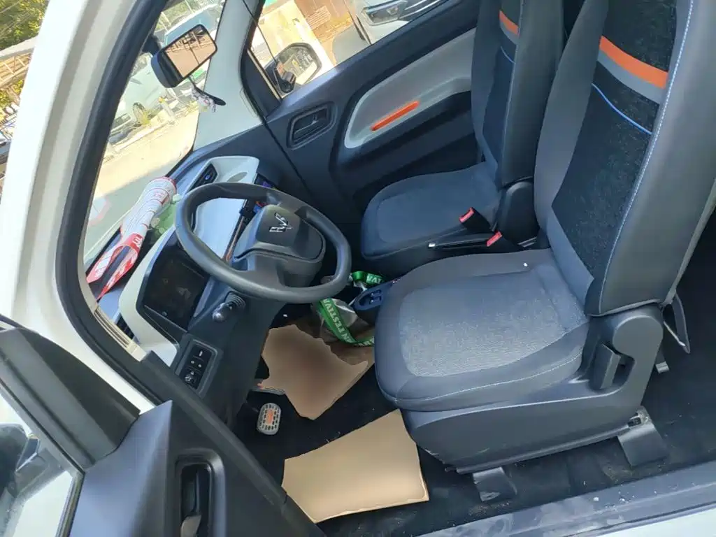 Wuling MINIEV — миниатюра 15