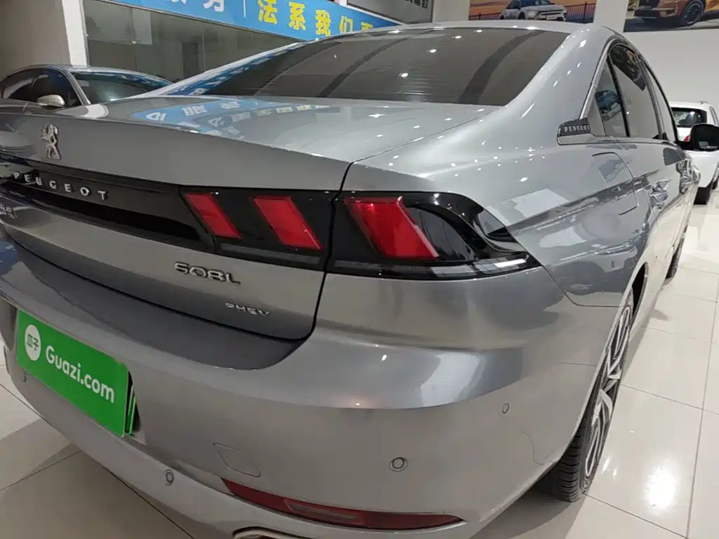 Peugeot 508L PHEV — миниатюра 8