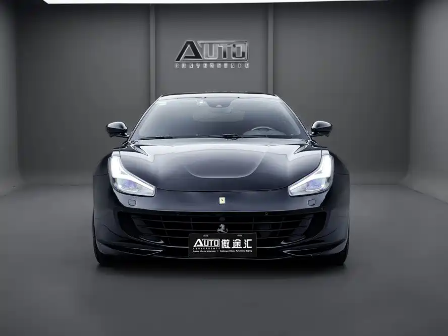 Ferrari GTC4Lusso 2017 3.9T V8