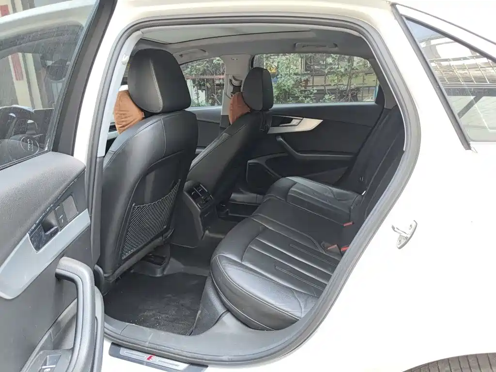 Audi A4L — миниатюра 13