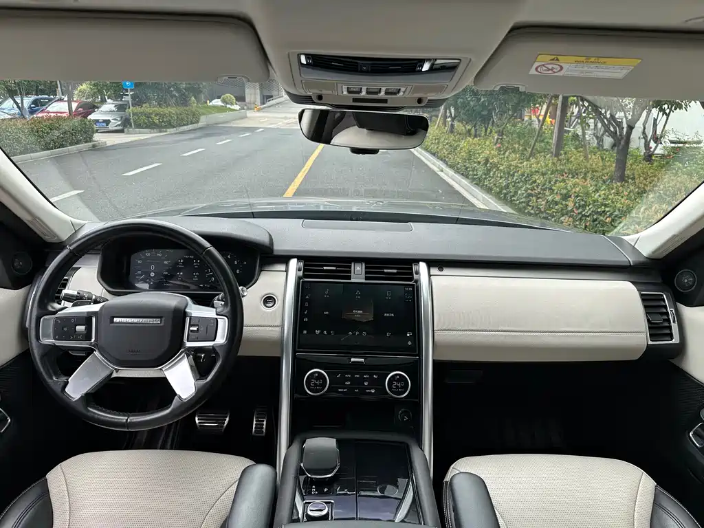 Land Rover Discovery — миниатюра 10