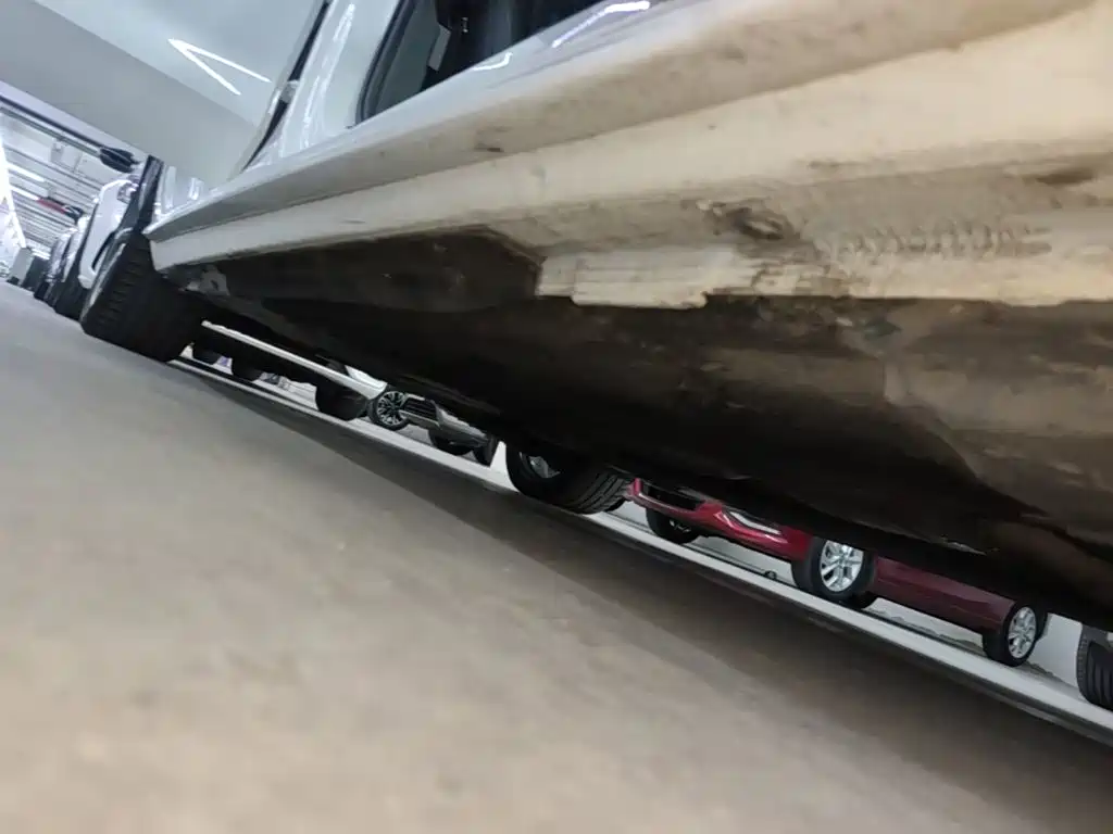 Audi A4L — миниатюра 21