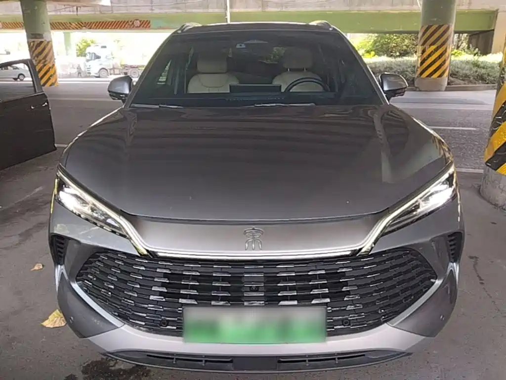 BYD L DM-i — миниатюра 3