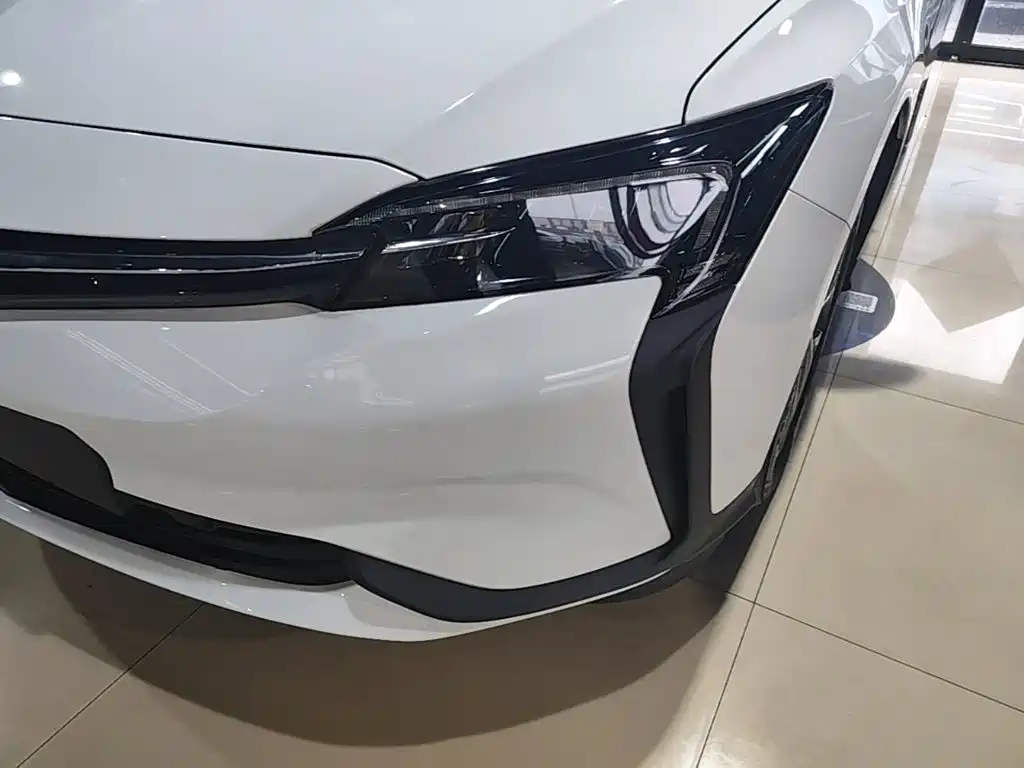 Buick Velite 6 — миниатюра 24