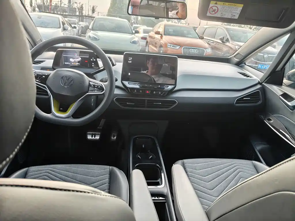 Volkswagen ID.3 — миниатюра 5