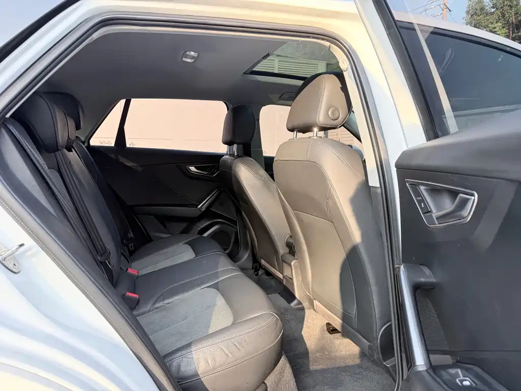 Audi Q2L — миниатюра 13