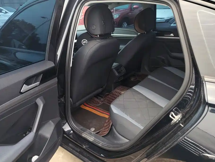 Volkswagen Lavida — миниатюра 11