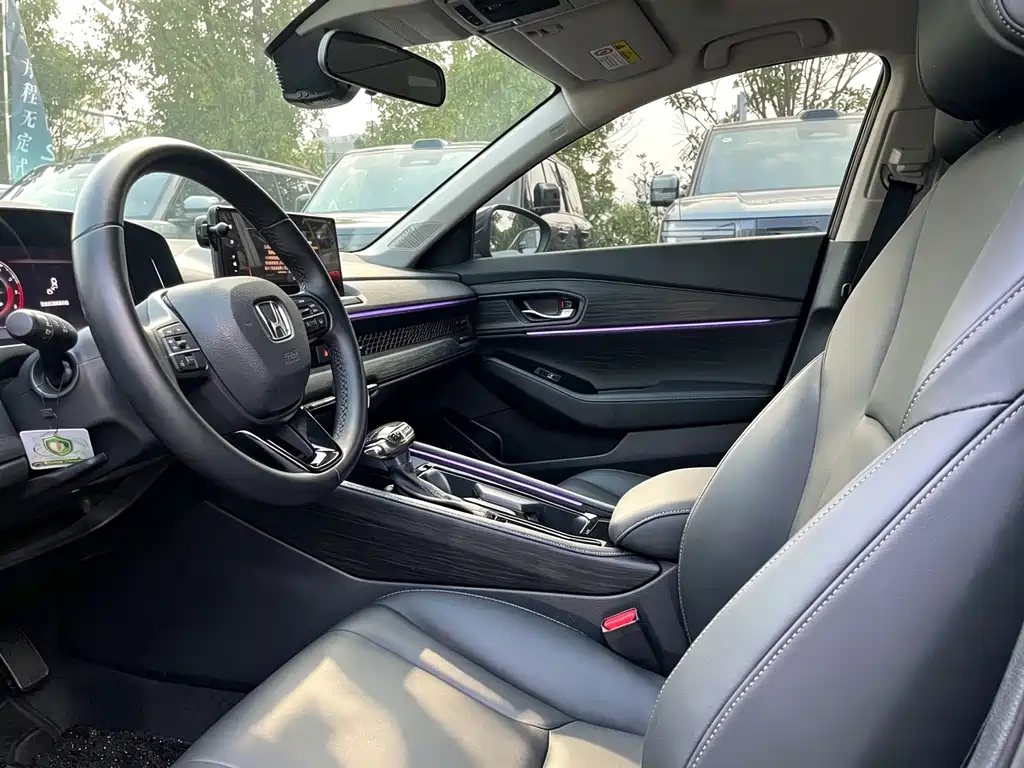 Honda Accord — миниатюра 5