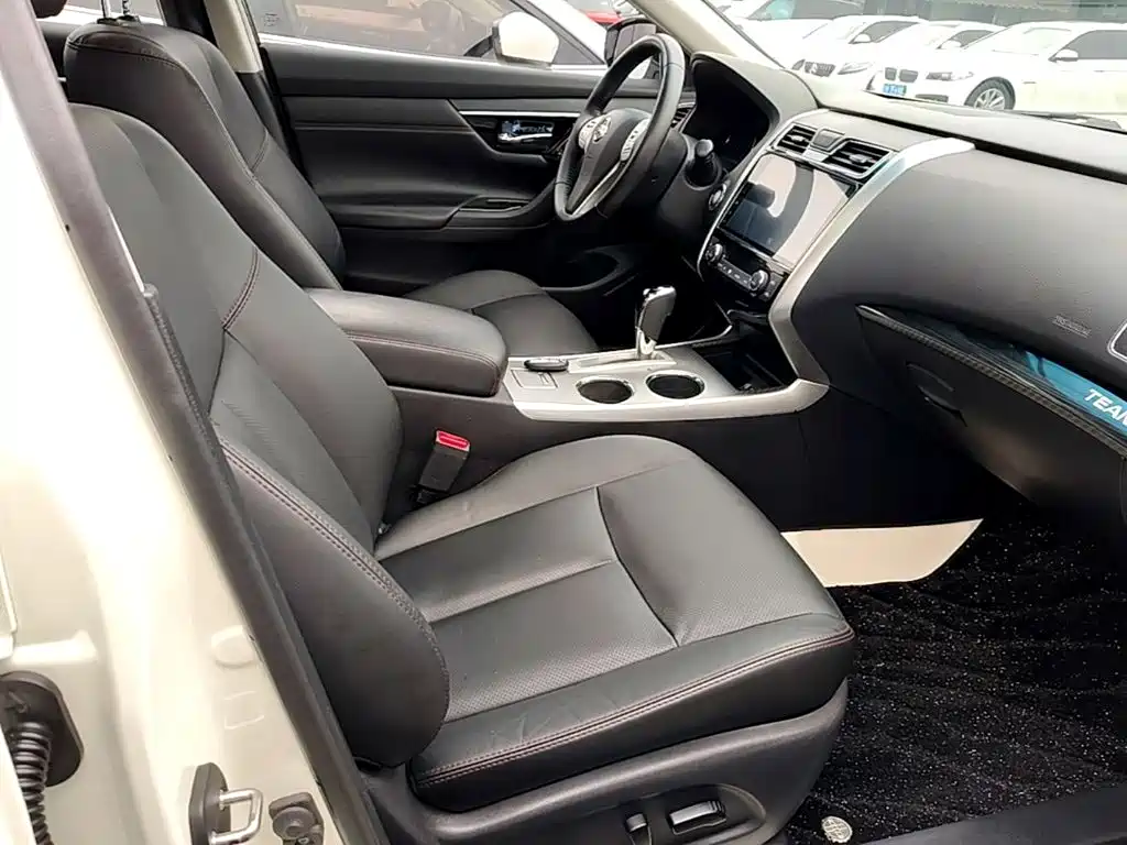 Nissan Teana — миниатюра 25