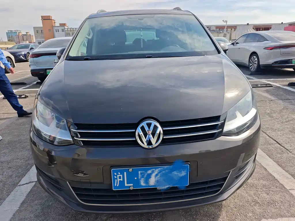 Volkswagen Sharan — миниатюра 2