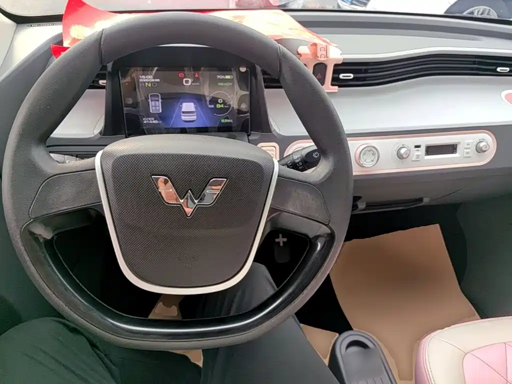 Wuling MINIEV — миниатюра 10