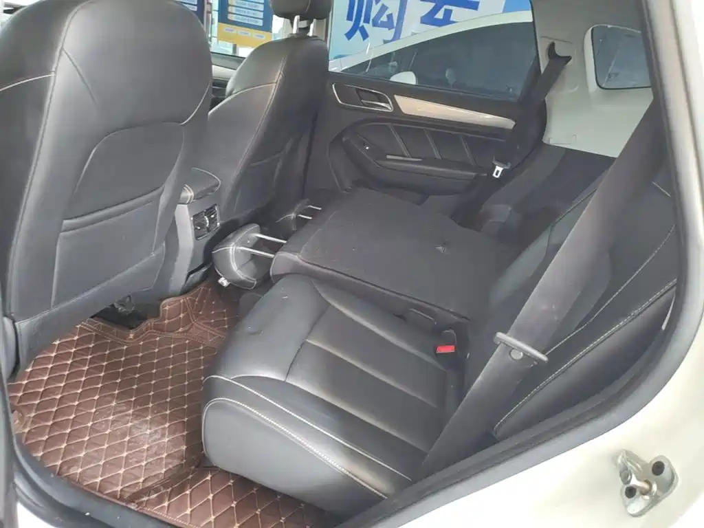 Roewe RX5 — миниатюра 17