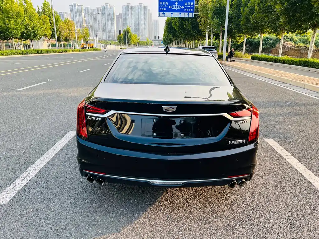 Cadillac CT6 — миниатюра 10