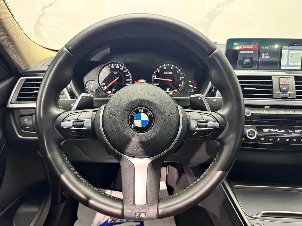 BMW 3 Series — миниатюра 10