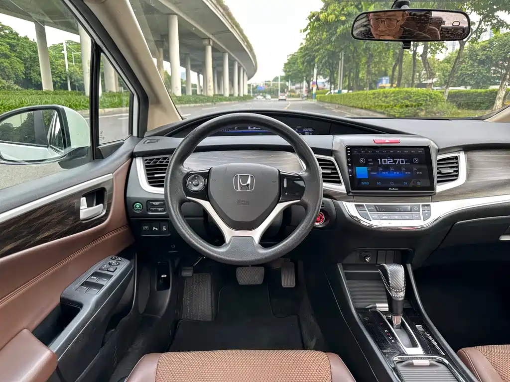 Honda Jade — миниатюра 10
