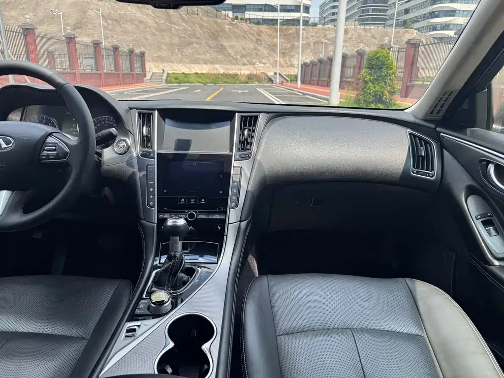 Infiniti Q50 — миниатюра 14