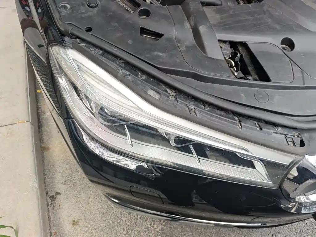 BMW 7 Series — миниатюра 7