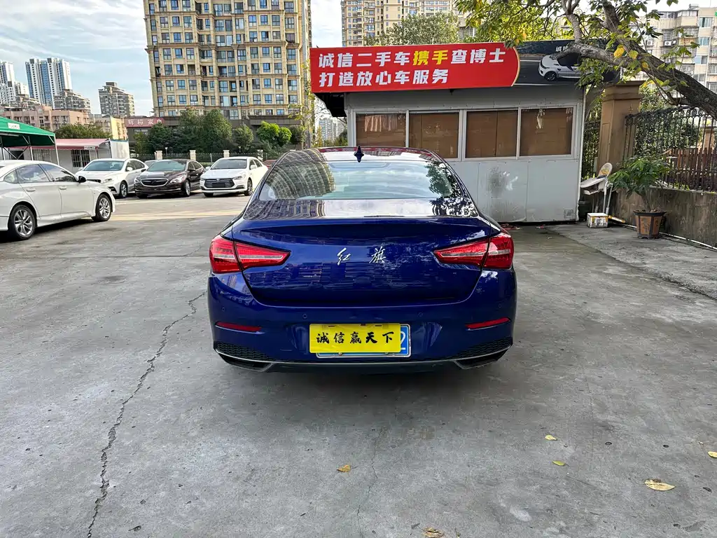 Hongqi Hongqi H5 — миниатюра 6
