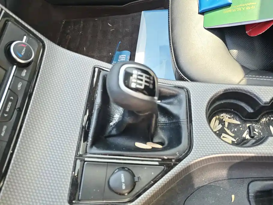 Geely Emgrand GS — миниатюра 16