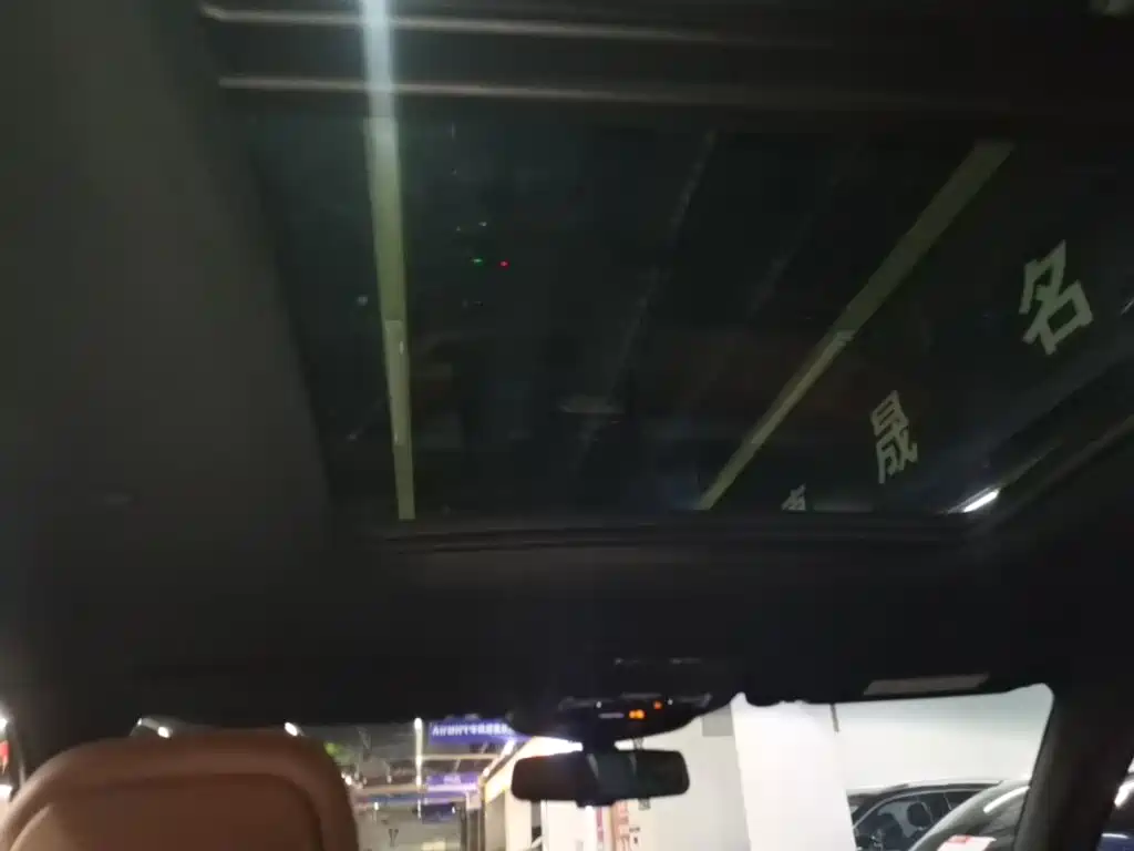 Lincoln Aviator — миниатюра 18