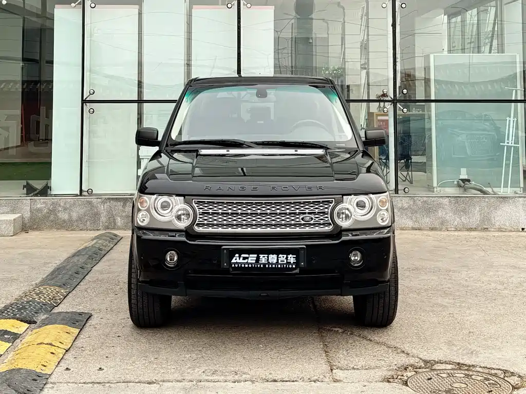 Land Rover Range Rover — миниатюра 2