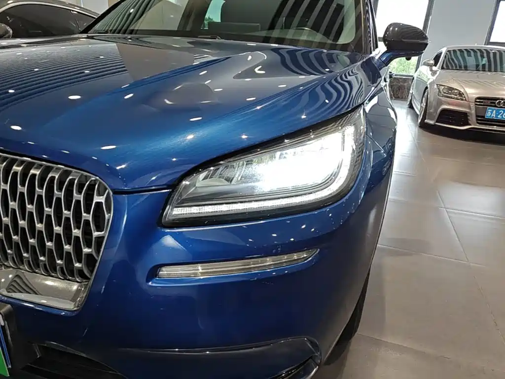 Lincoln Corsair — миниатюра 19