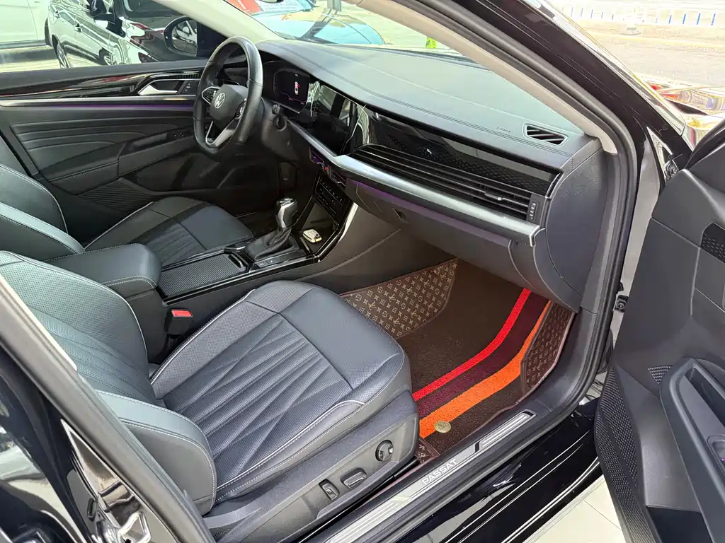 Volkswagen Passat — миниатюра 10