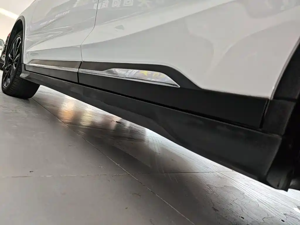 Geely Emgrand S — миниатюра 22