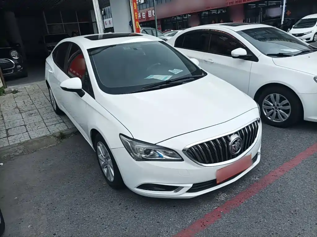 Buick Verano — миниатюра 4