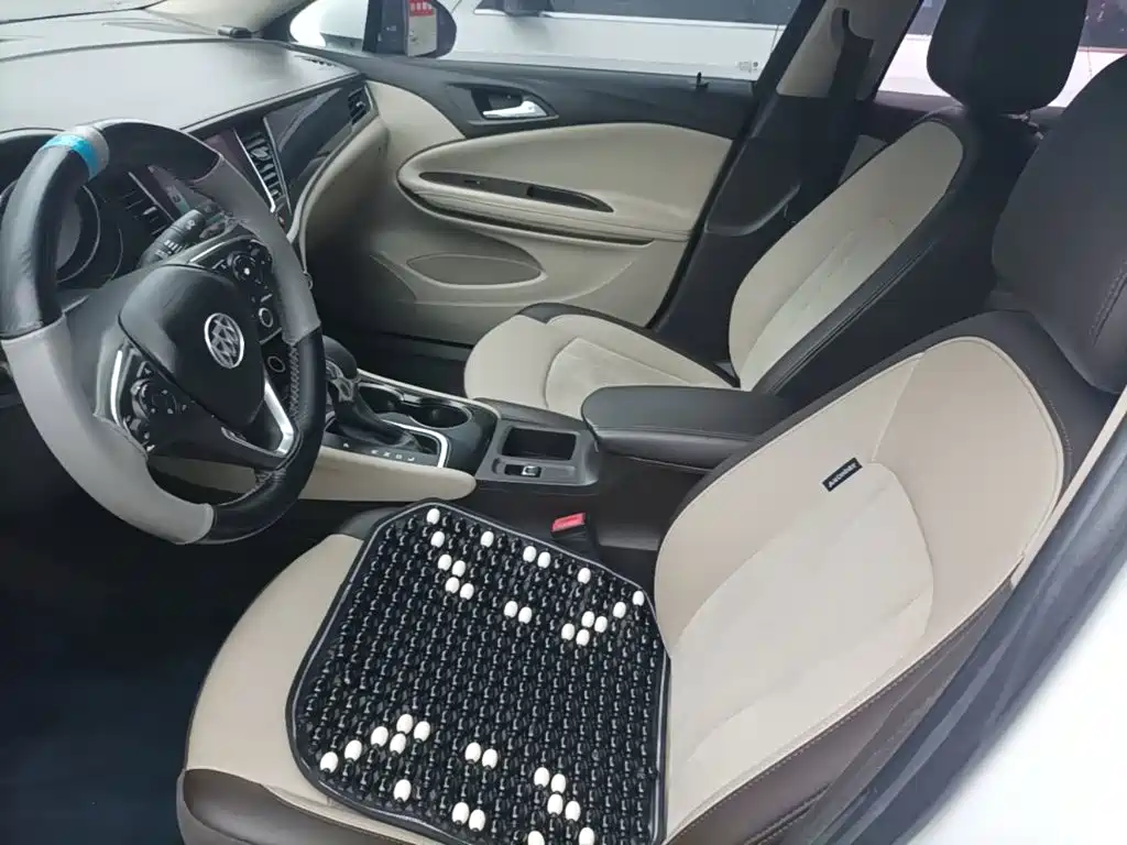 Buick Verano — миниатюра 15