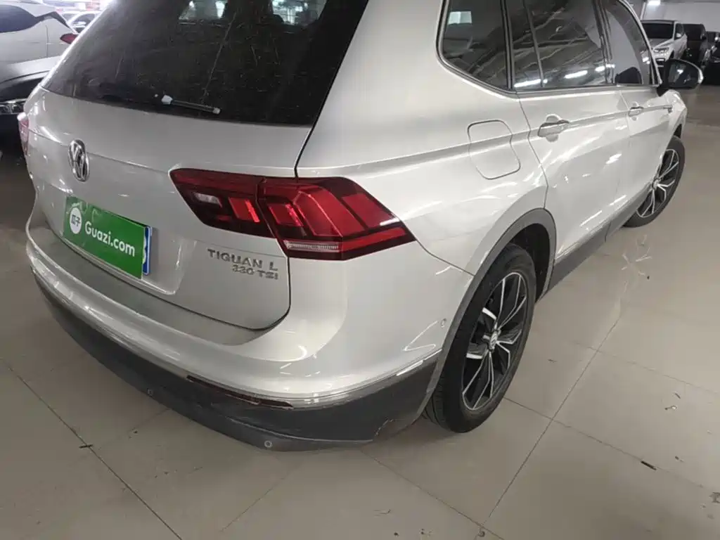 Volkswagen Tiguan L — миниатюра 8