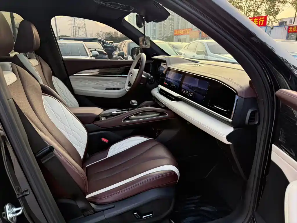 Geely Xingyue L — миниатюра 10