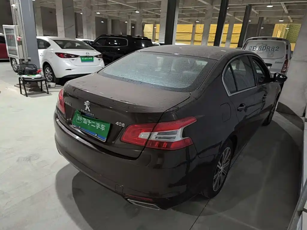 Peugeot 408 — миниатюра 7