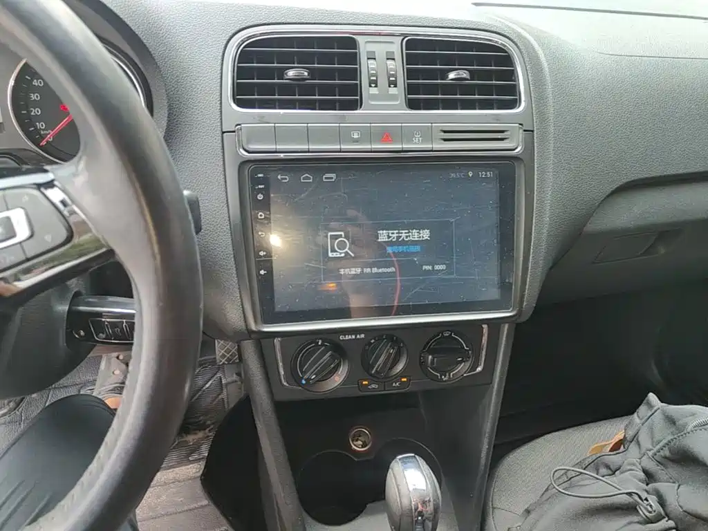 Volkswagen Polo — миниатюра 13