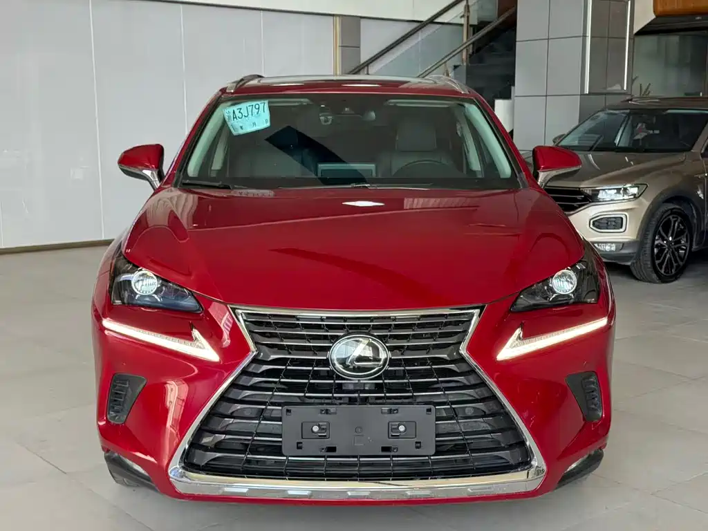 Lexus NX — миниатюра 2