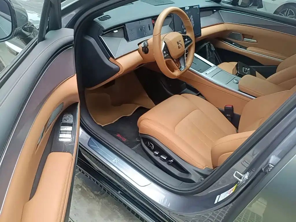 BYD Han L — миниатюра 16
