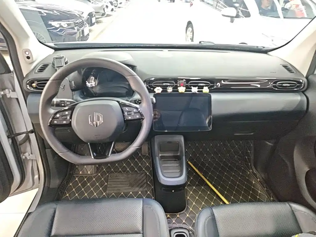 Leapmotor Leapmotor T03 — миниатюра 10