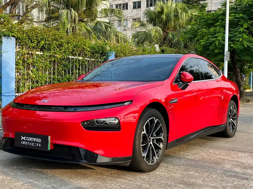 2021 Xpeng P7 - zdjęcie 1 z 11