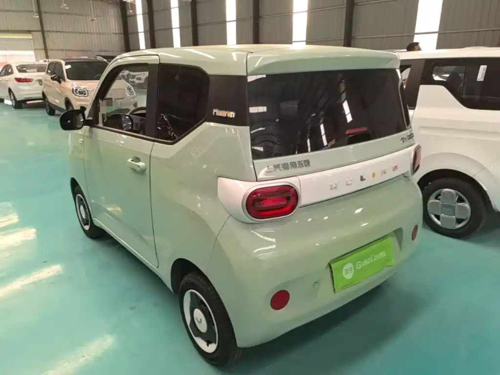 Wuling MINIEV — миниатюра 5