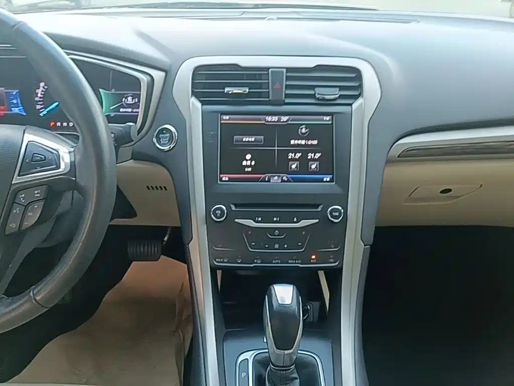 Ford Mondeo — миниатюра 13