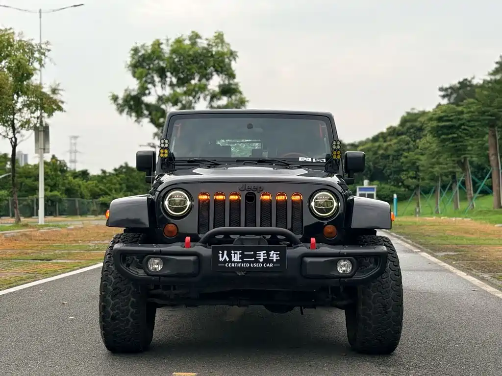 Jeep Wrangler — миниатюра 2