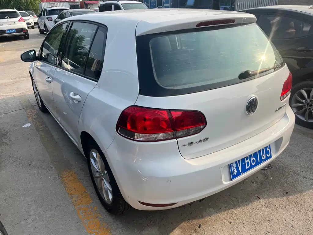 Volkswagen Golf 2012 1.4TSI AT Comfort