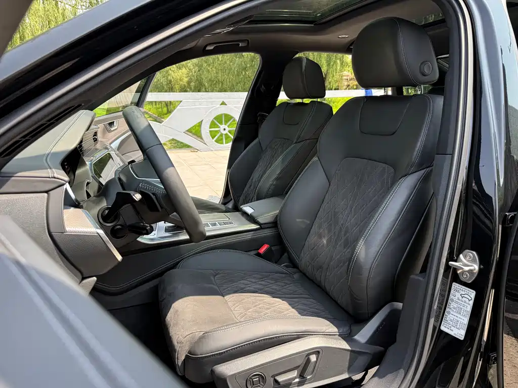 Audi A6L 2020 55 TFSI quattro Flagship