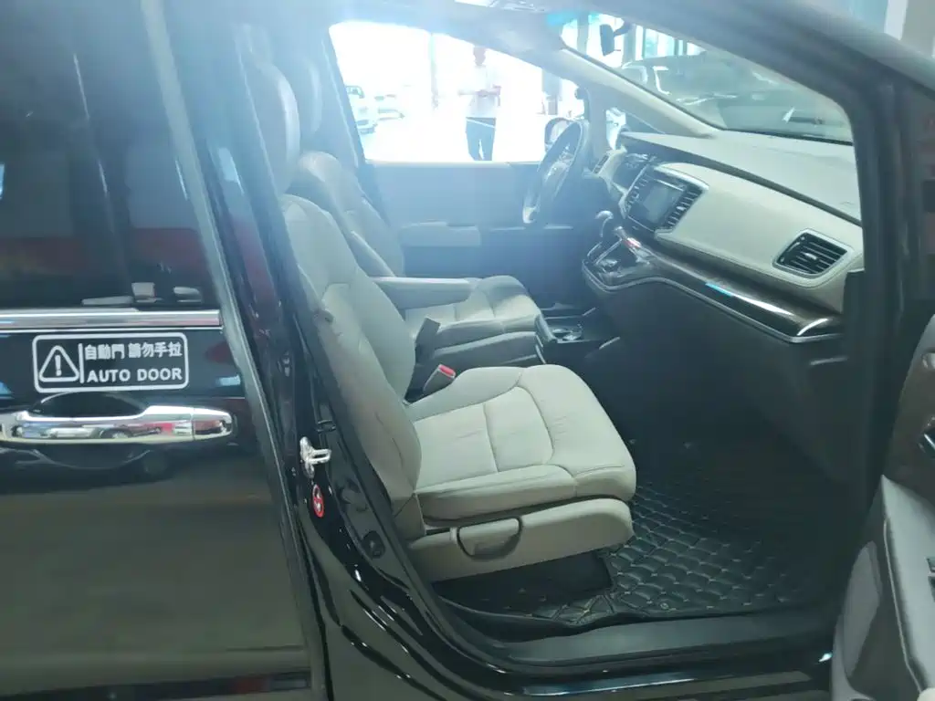 Honda Odyssey — миниатюра 25
